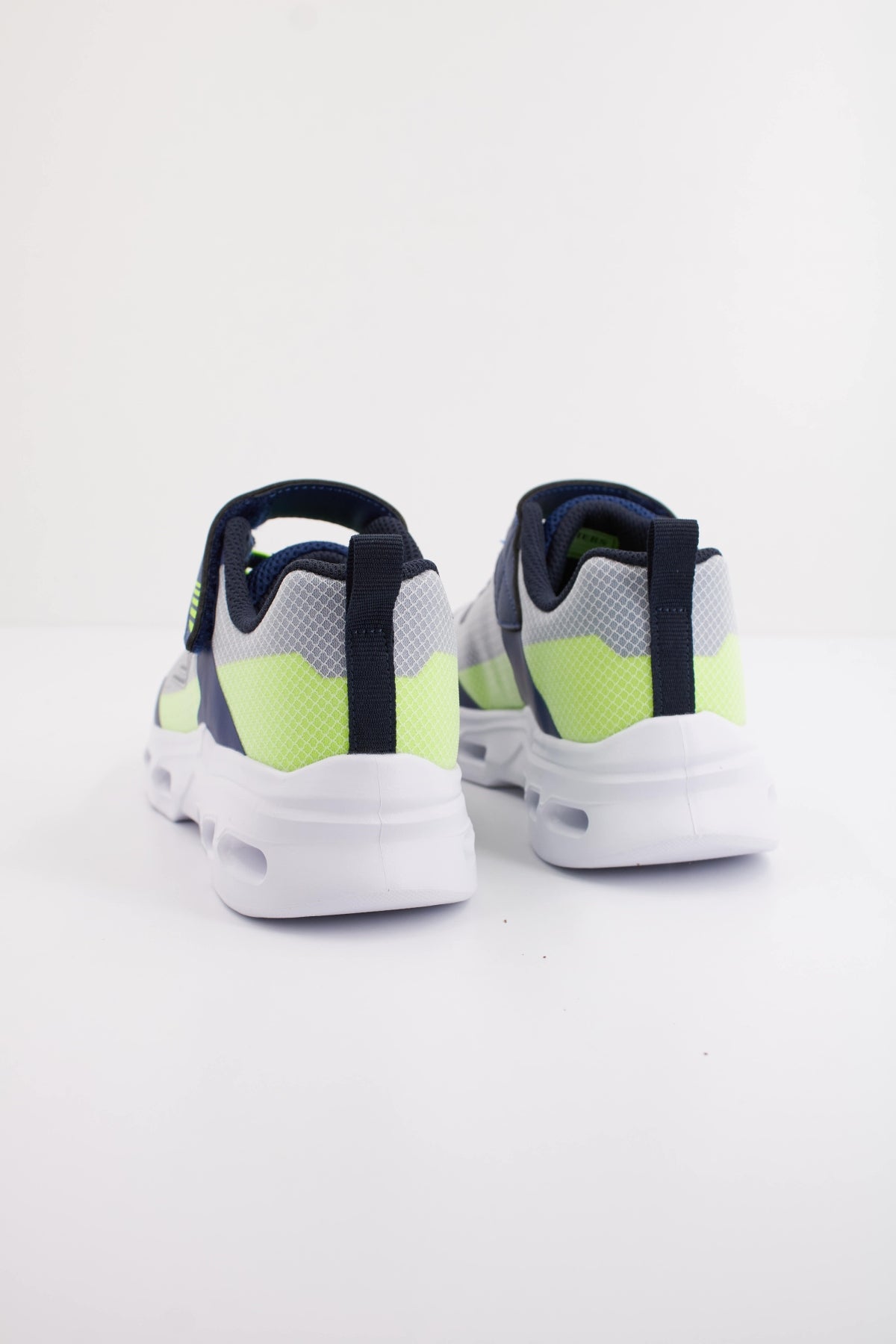 SKECHERS GLIDE STEP DRIFT en color AZUL  (4)