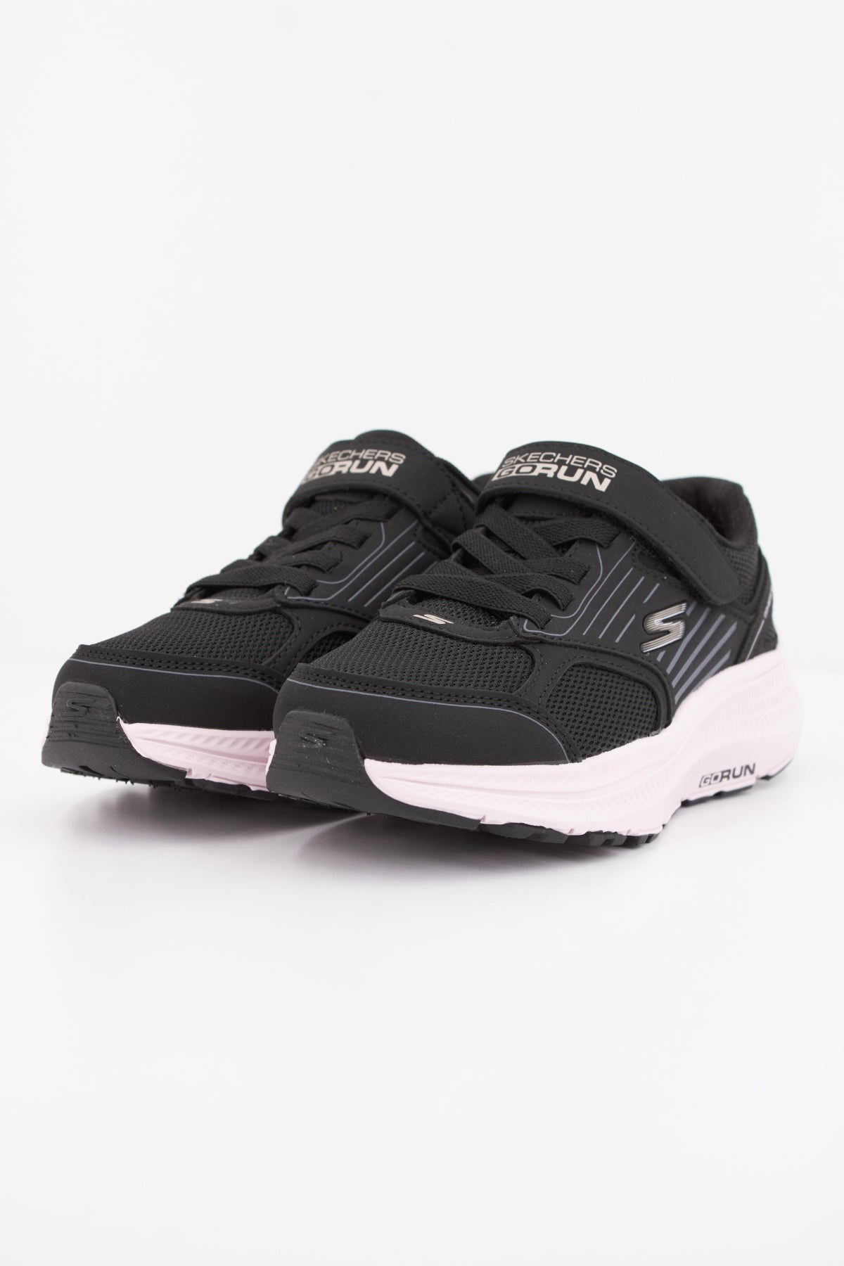 SKECHERS GO RUN CONSISTENT . en color NEGRO  (2)