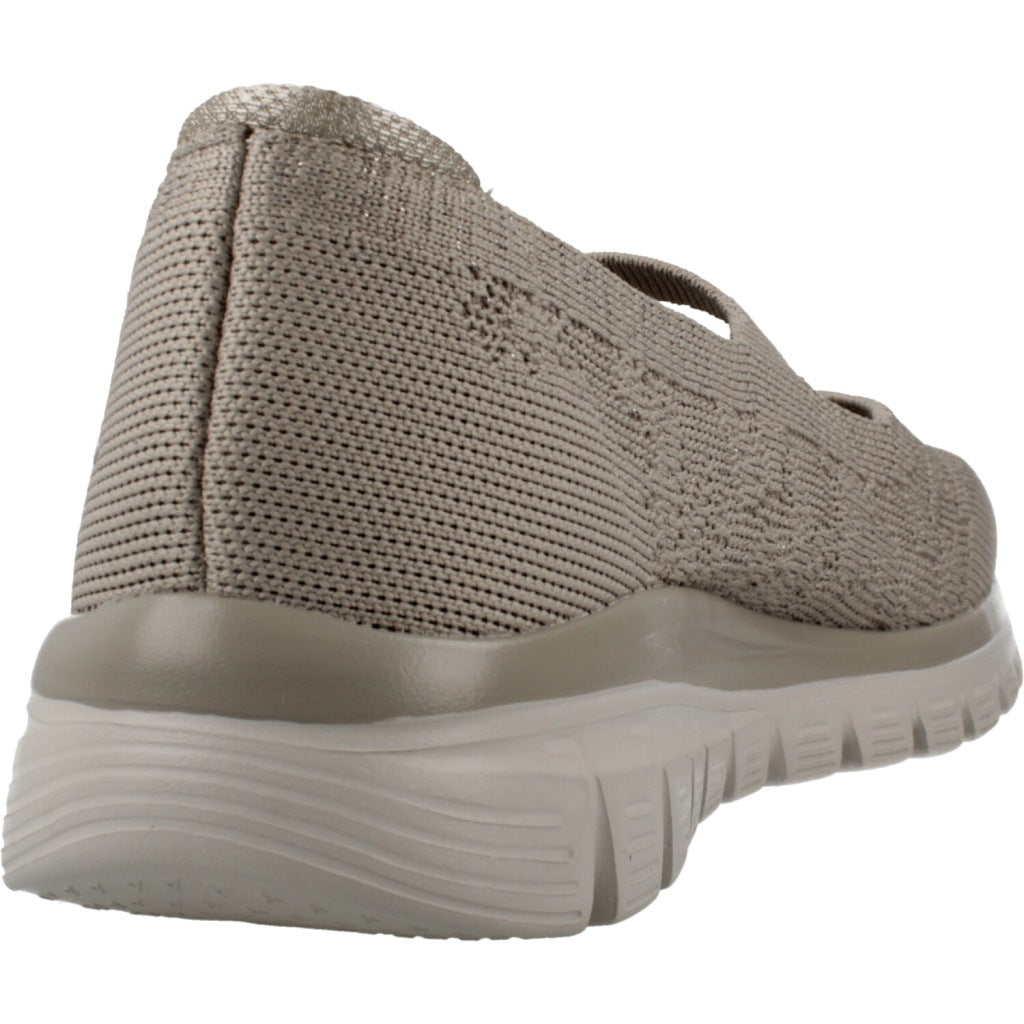 SKECHERS GRACEFUL CHIC MOTION en color BEIS  (3)