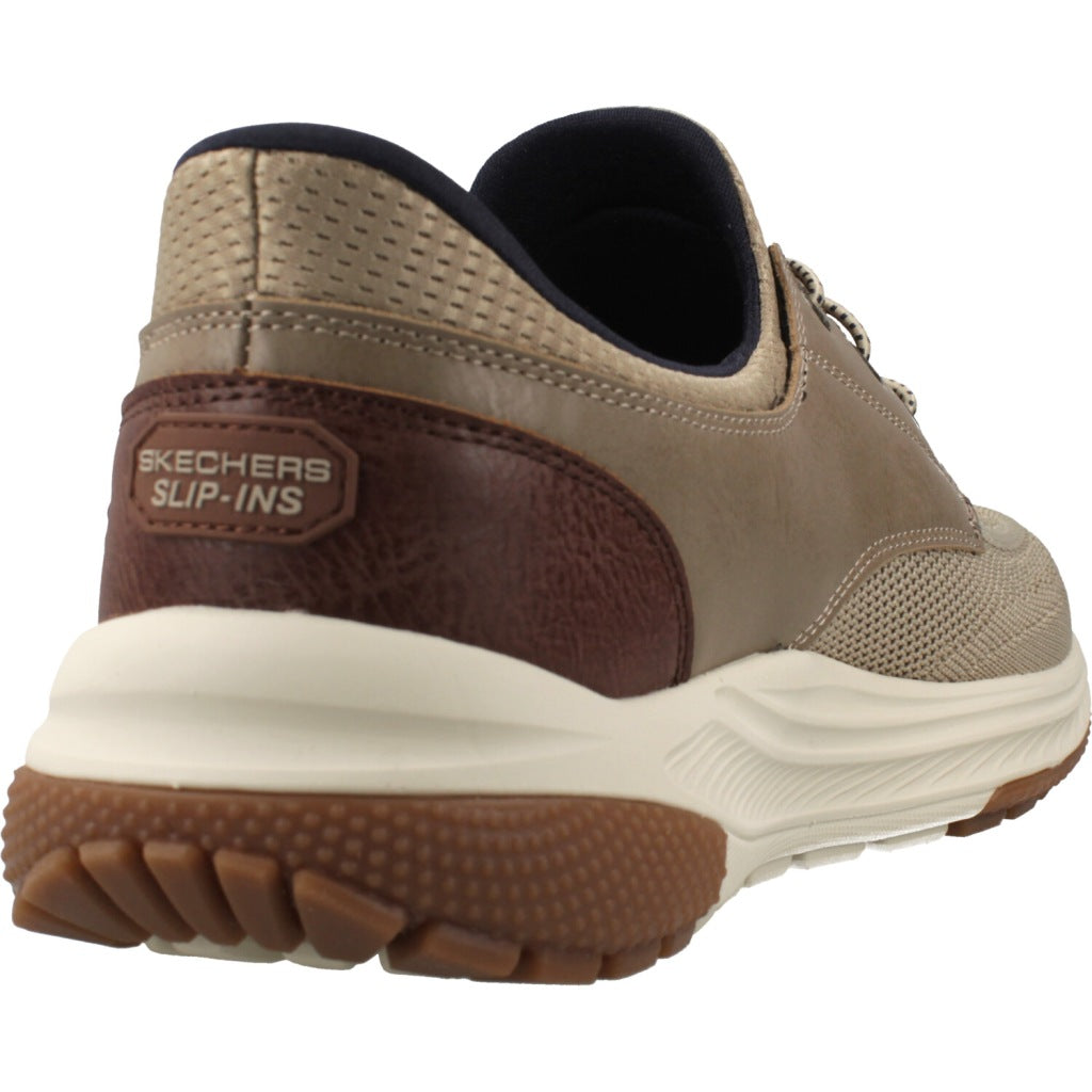 SKECHERS MEROE ALDEN en color MARRON CLARO  (3)