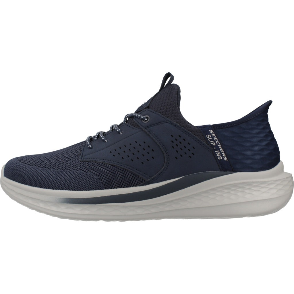 SKECHERS SLIP-INS SLADE CASTER en color AZUL  (2)