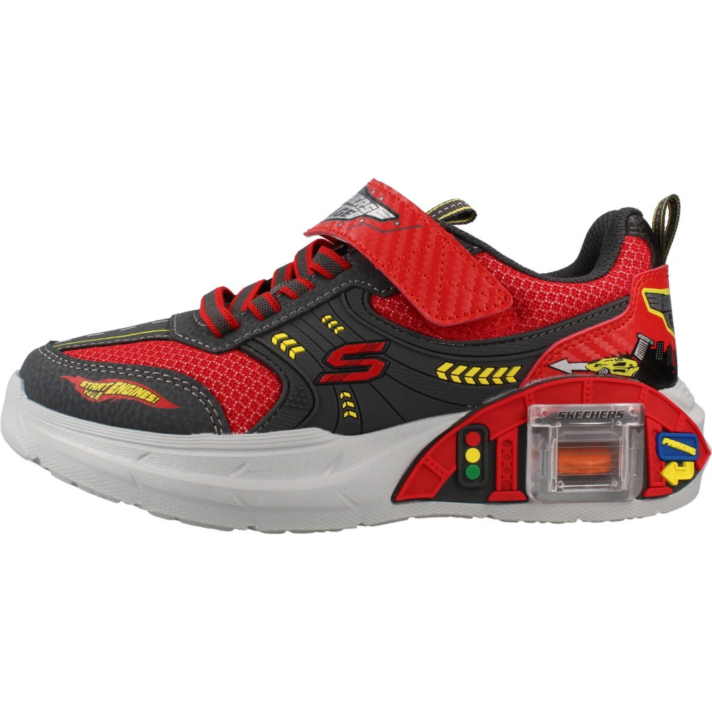 SKECHERS L SKECHERS GARAGE en color ROJO  (2)