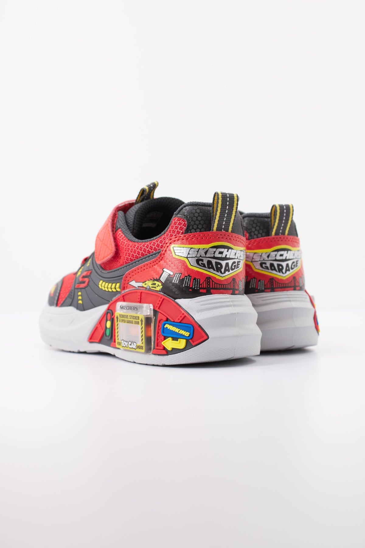 SKECHERS L SKECHERS GARAGE en color ROJO  (4)
