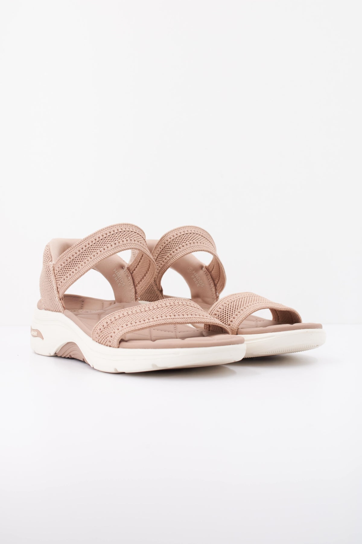 SKECHERS GO WALK ARCH FIT . en color BEIS  (2)