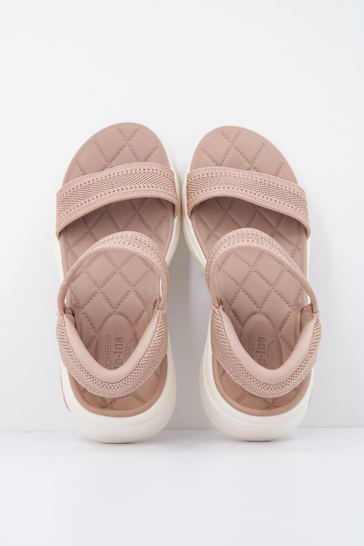SKECHERS GO WALK ARCH FIT . en color BEIS  (3)