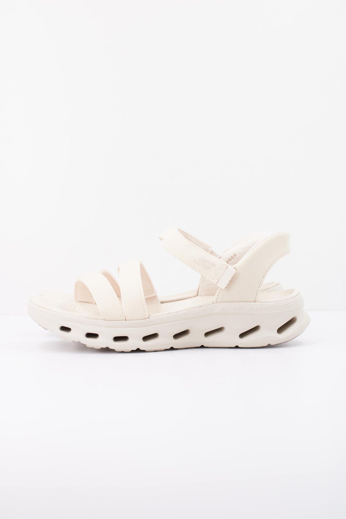 SKECHERS GO WALK GLIDE STEP . en color BEIS  (1)