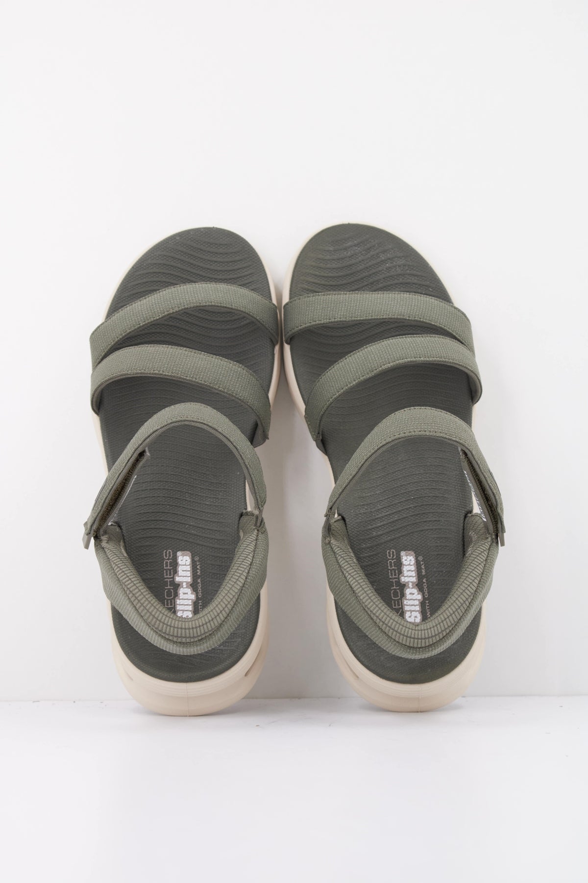 SKECHERS GO WALK GLIDE STEP . en color VERDE  (3)