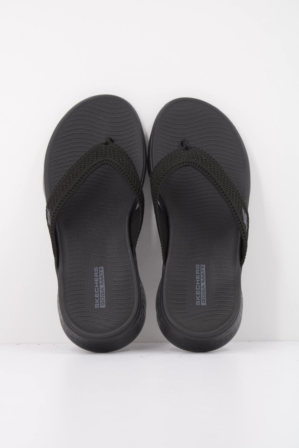 SKECHERS GO WALK FLEX en color NEGRO  (3)