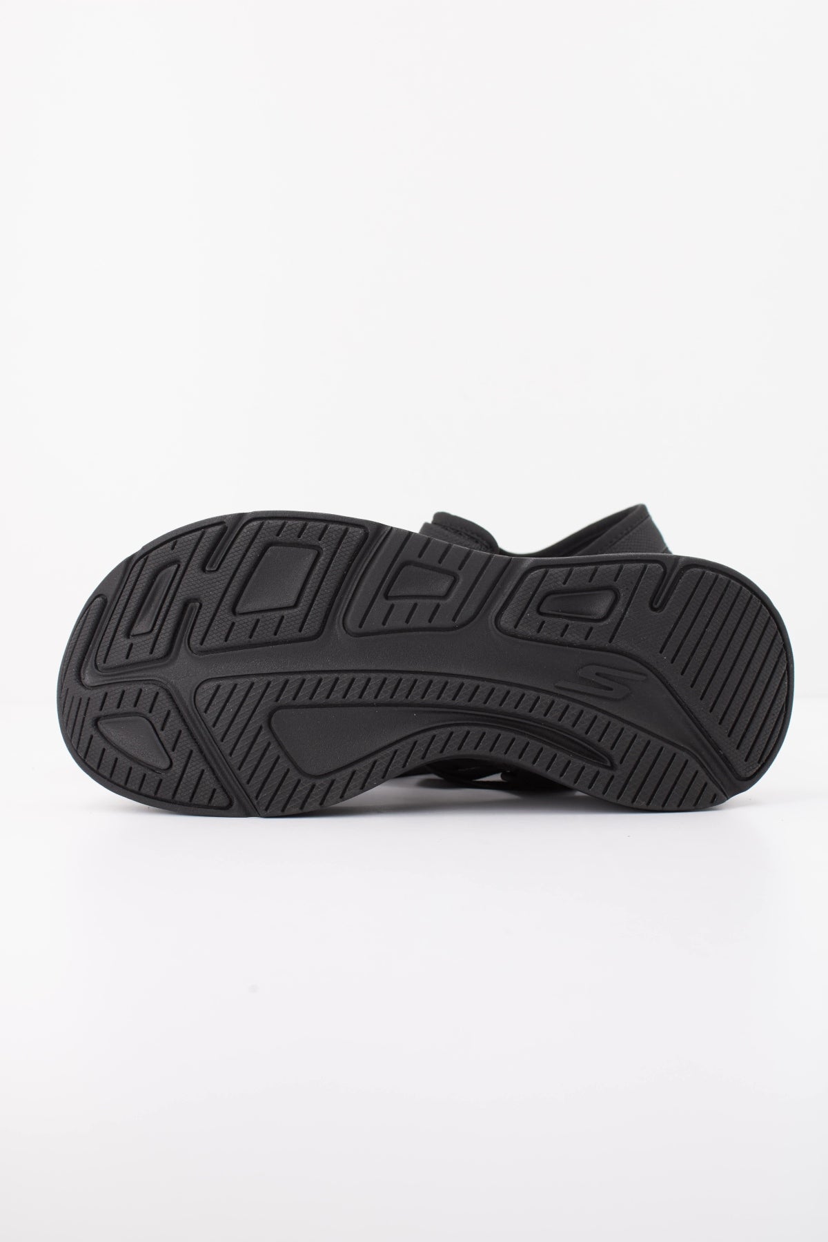 SKECHERS MAX CUSHIONING ELITE . en color NEGRO  (5)