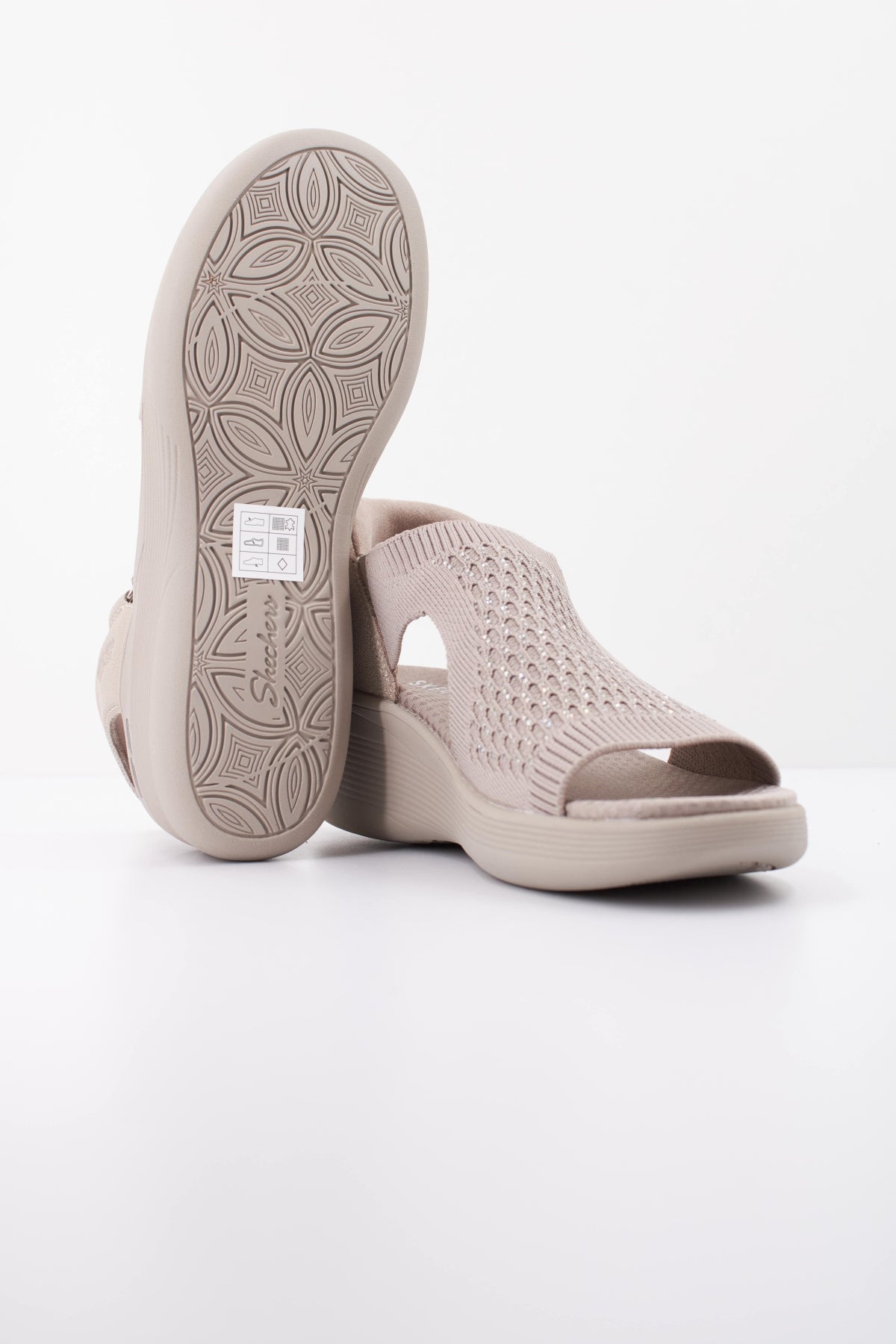 SKECHERS S en color NUDE  (4)