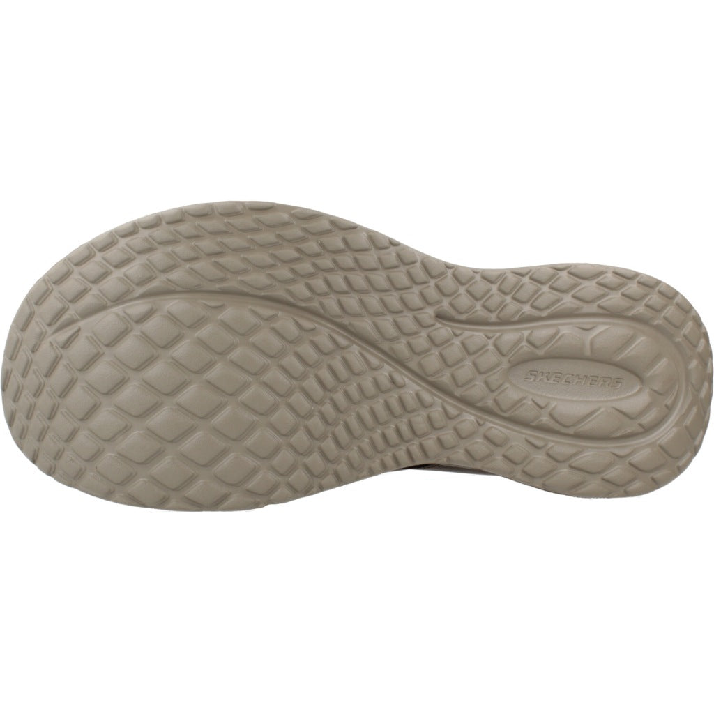 SKECHERS ORVAN SD GAMBLE en color MARRON  (6)