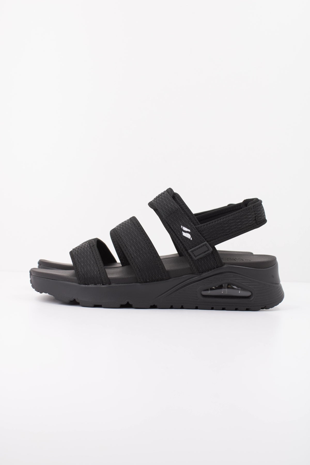 SKECHERS S en color NEGRO  (1)