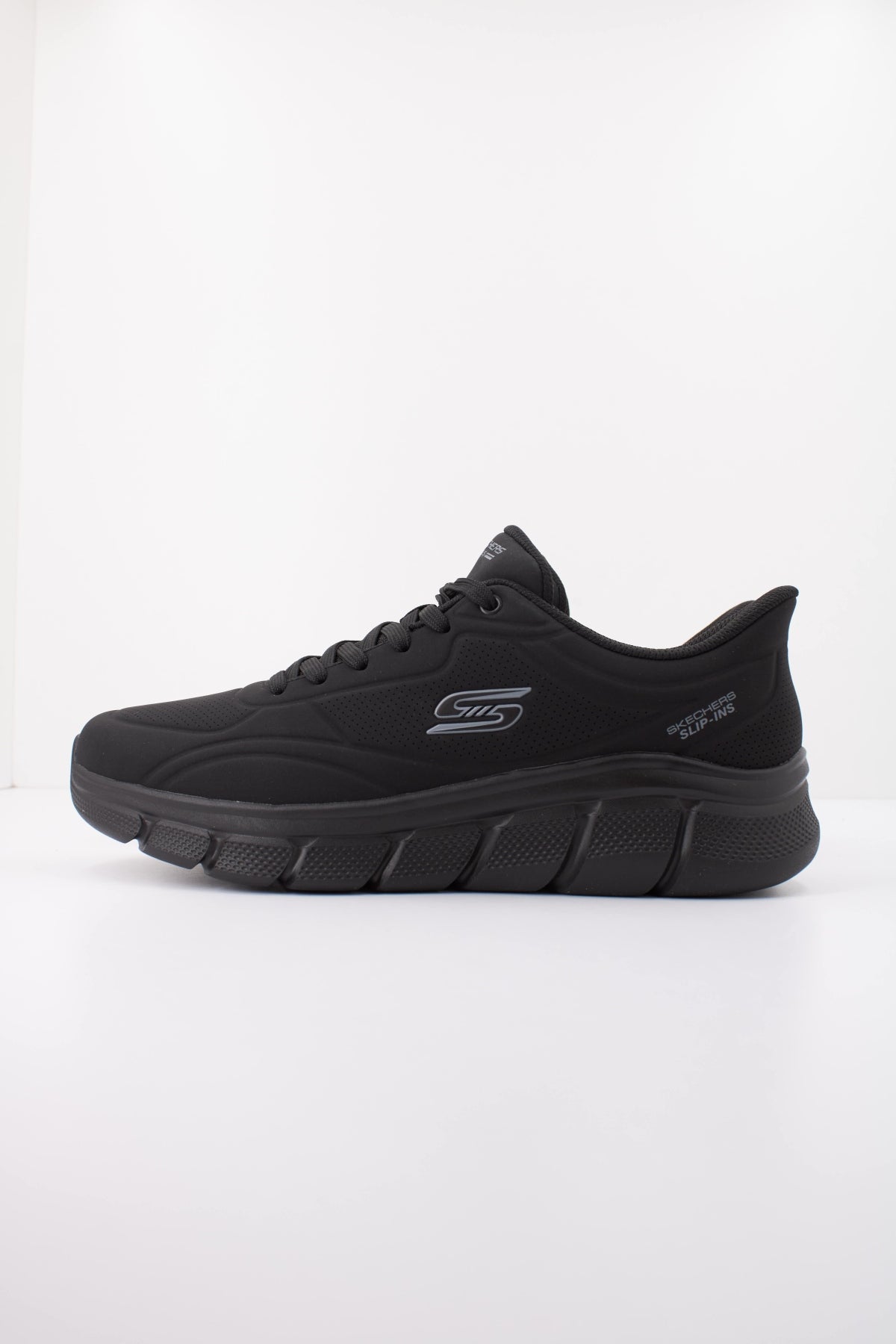 SKECHERS BOBS B FLEX - SMOOTH EDGE en color NEGRO  (1)