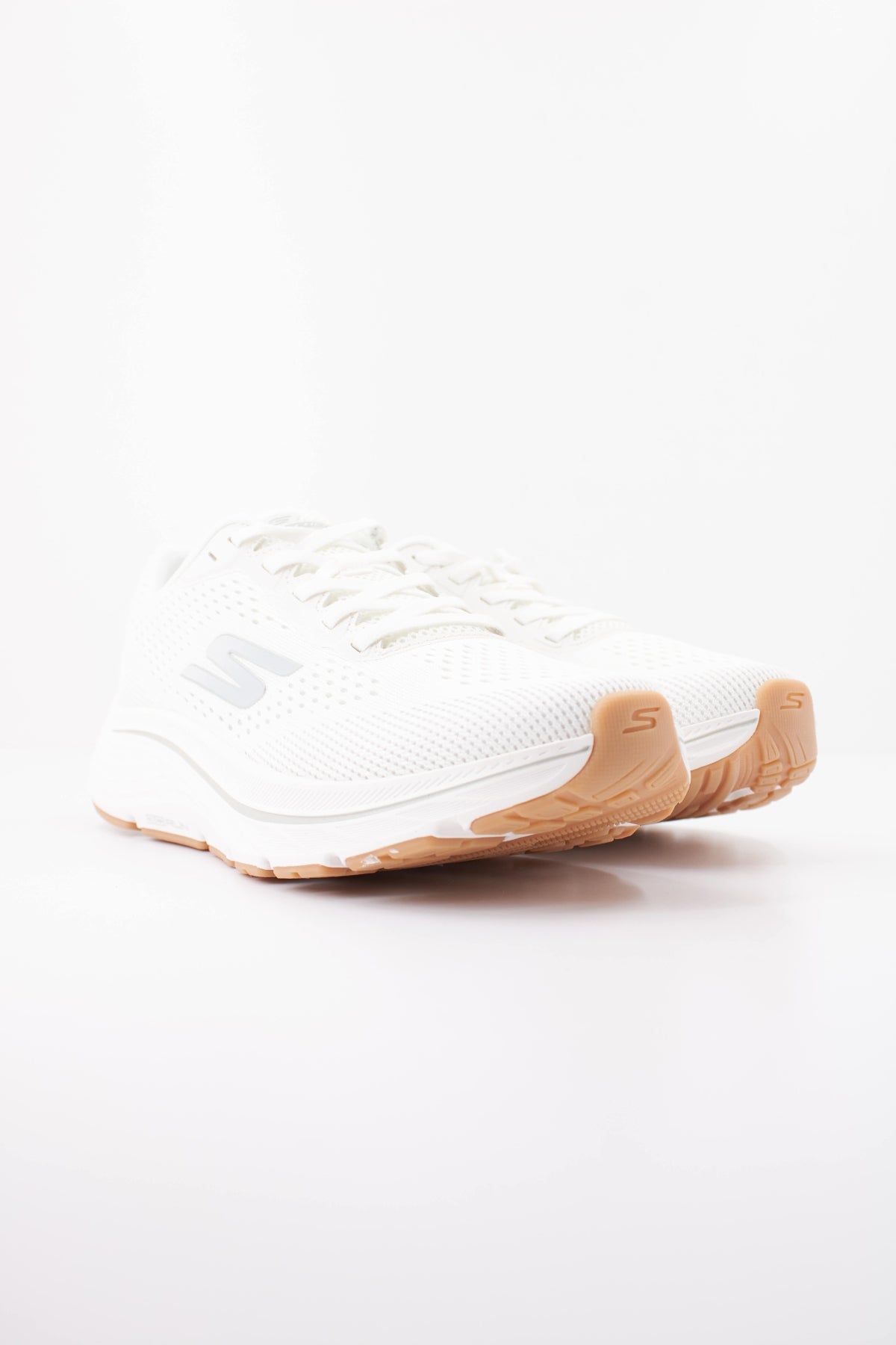 SKECHERS S GO RUN CONSISTENT  RUSHLIN en color BLANCO  (2)
