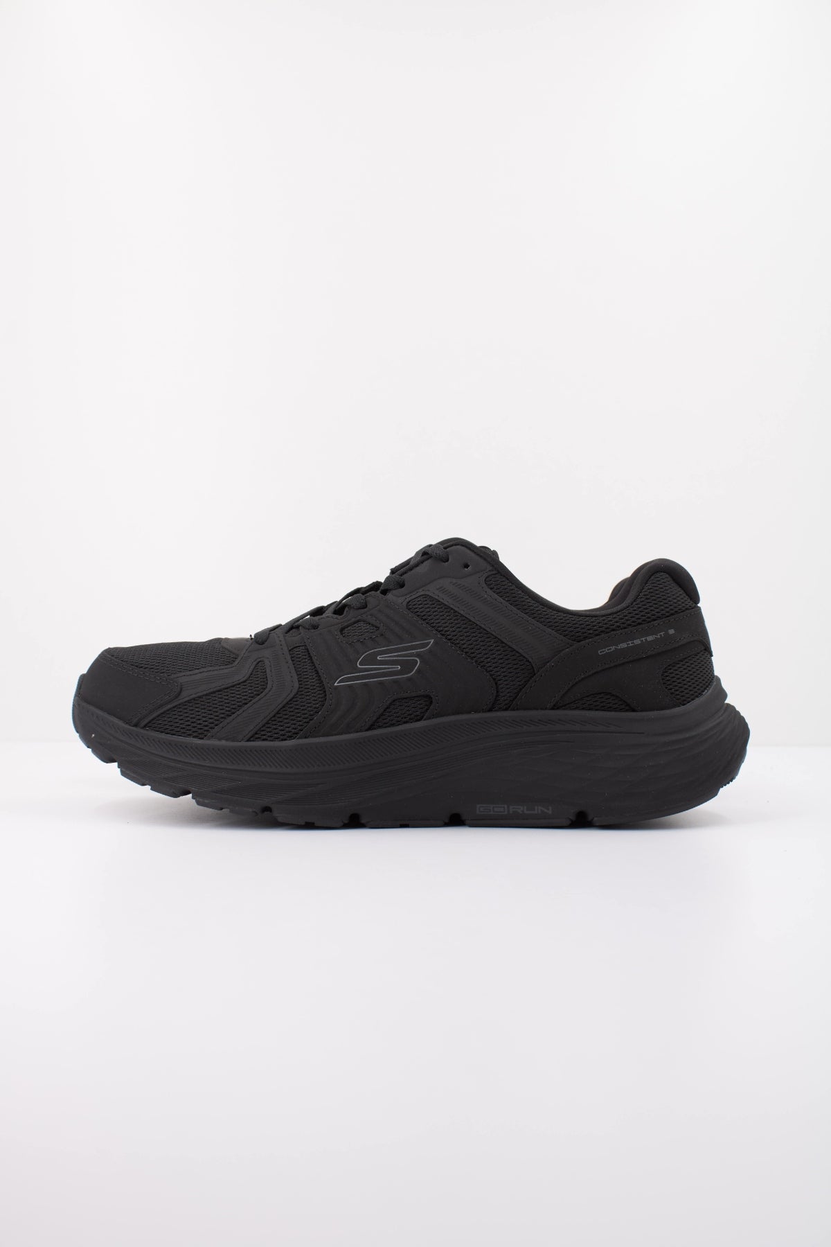 SKECHERS GO RUN CONSISTENT  - CORE TR en color NEGRO  (1)