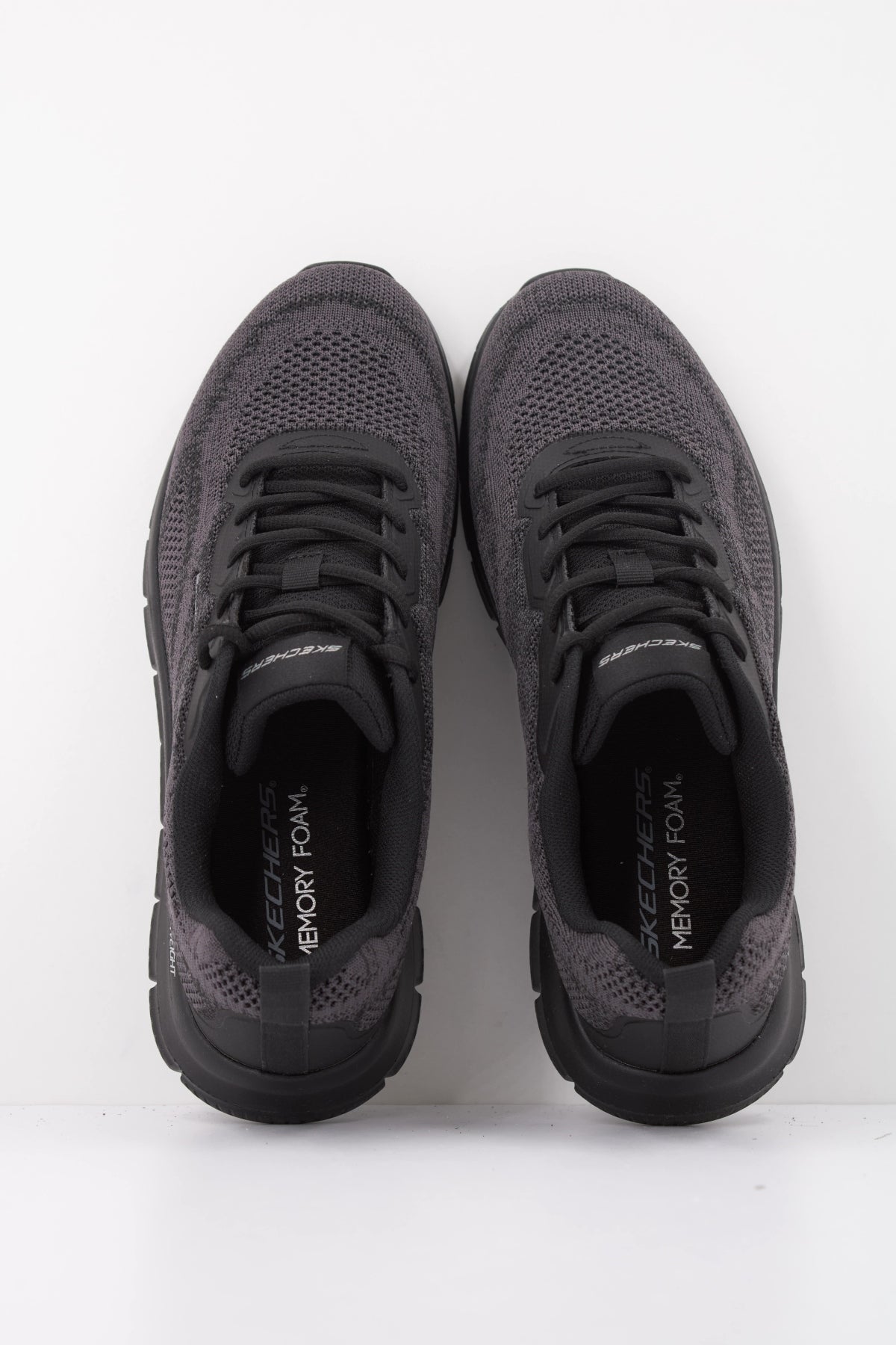 SKECHERS S TRACK en color GRIS  (3)