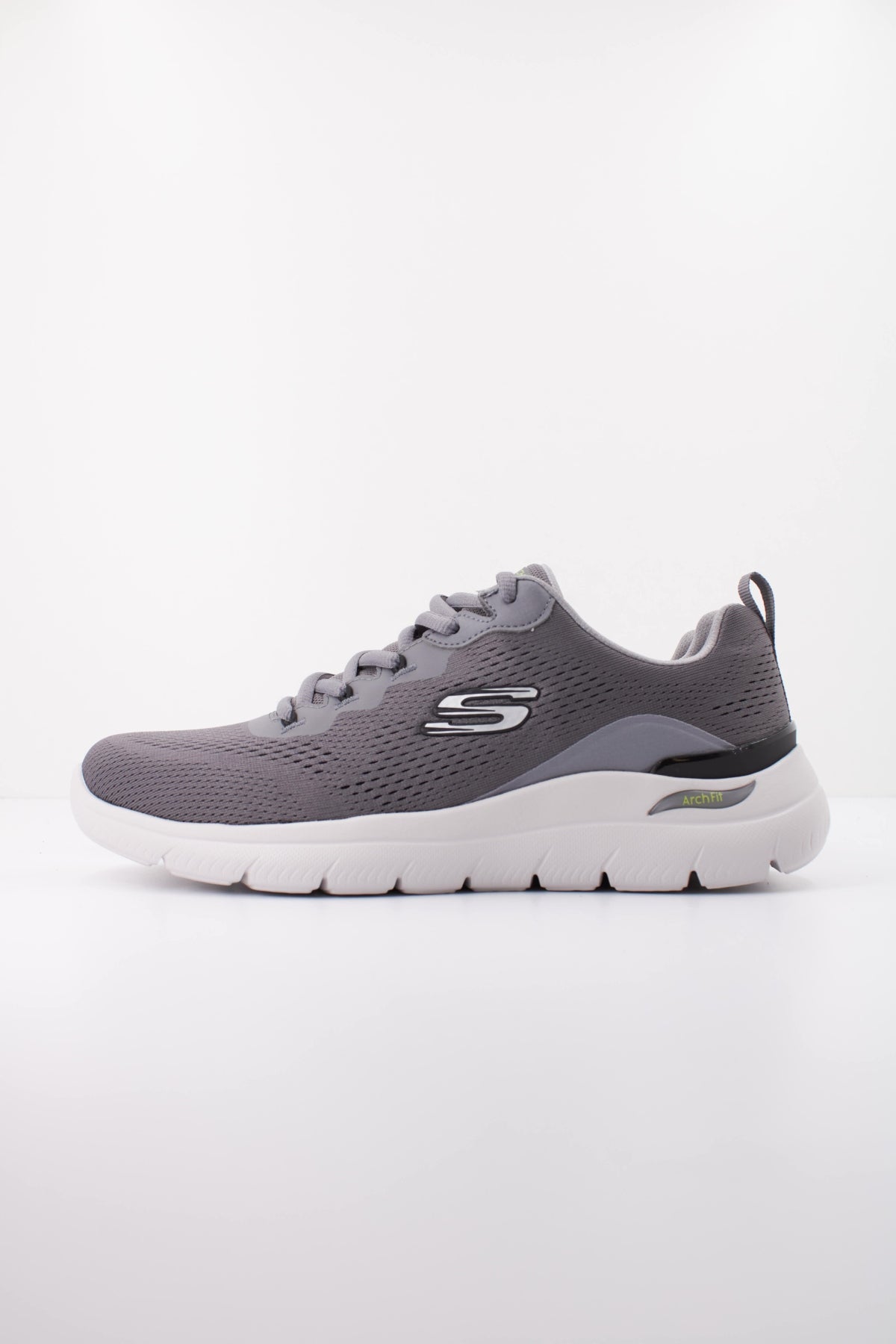 SKECHERS ARCH FIT SUMMITS - KRAVEL en color GRIS  (1)