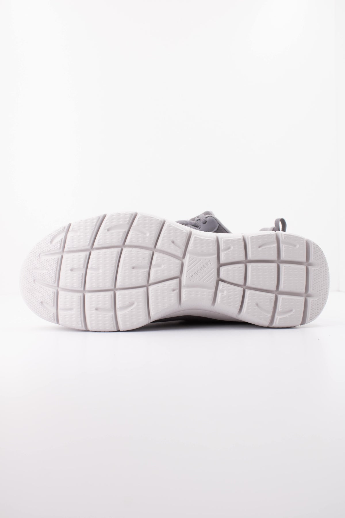 SKECHERS ARCH FIT SUMMITS - KRAVEL en color GRIS  (5)