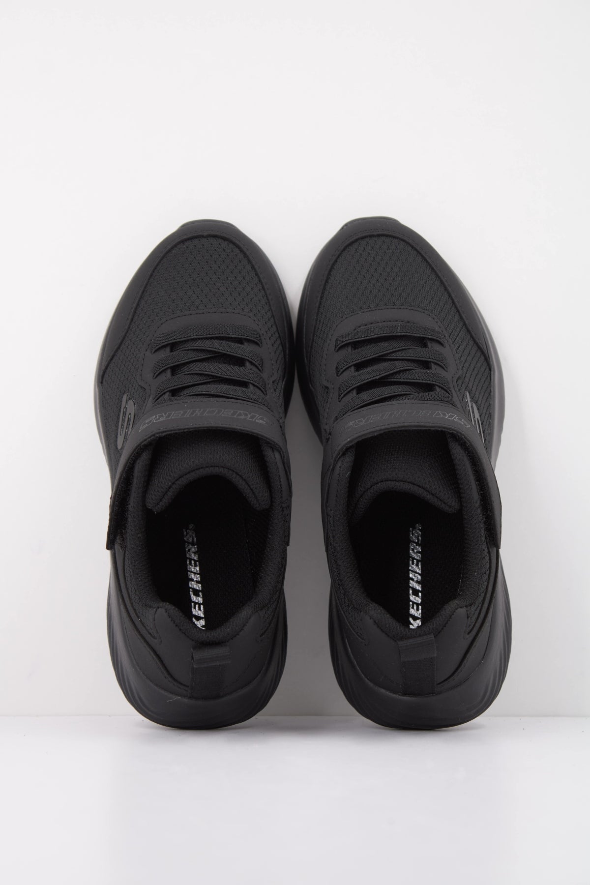 SKECHERS BOUNDER - TECHROX en color NEGRO  (3)