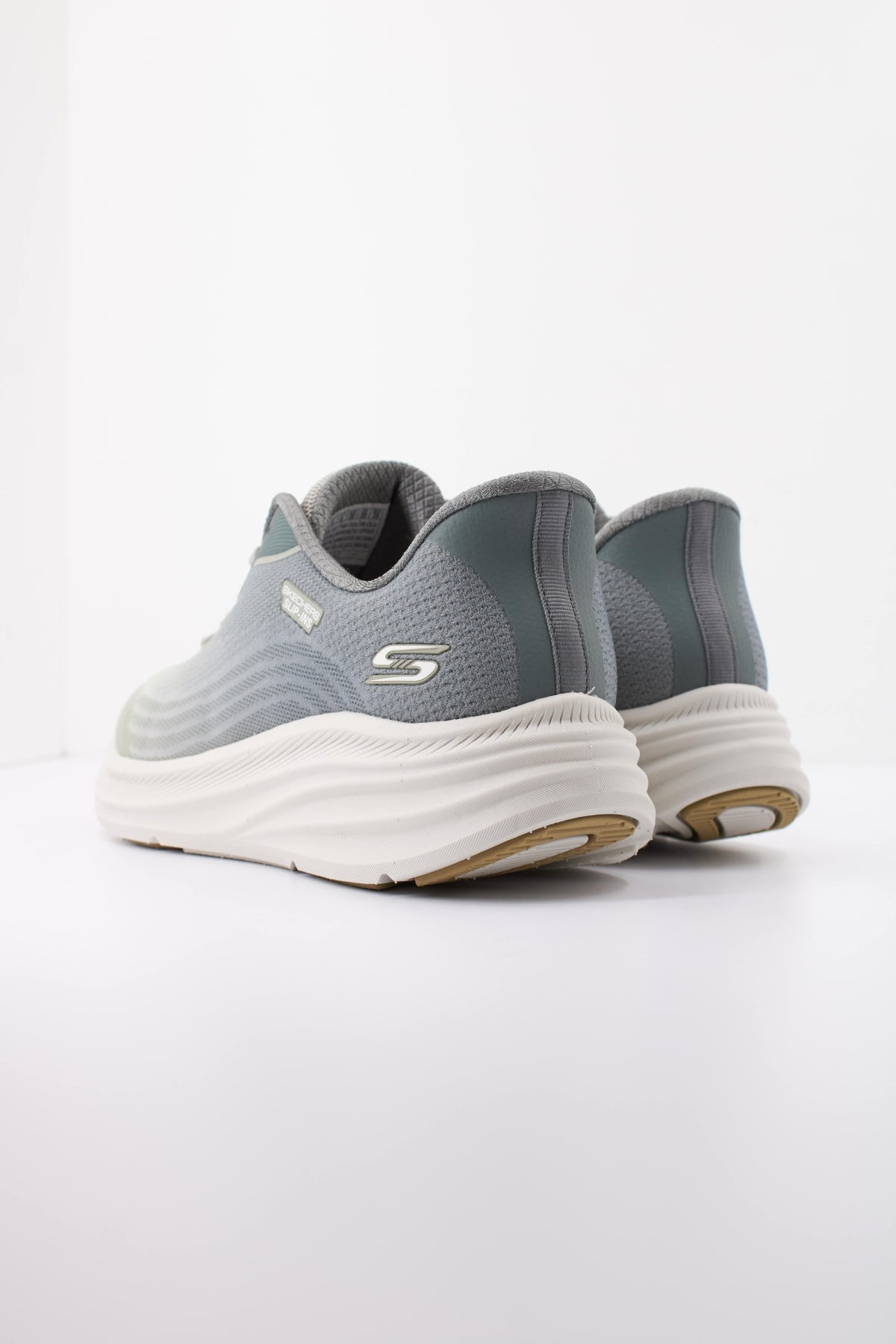 SKECHERS S BOBS SKILLZ AIRY en color VERDE  (4)