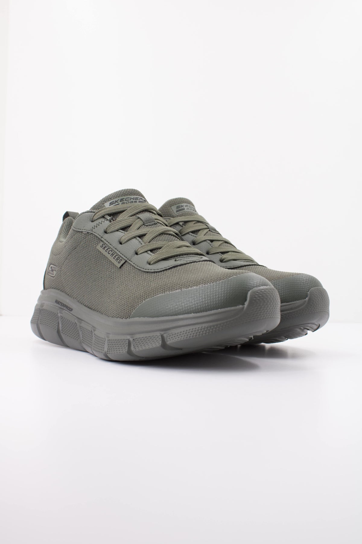SKECHERS BOBS B FLEX - RAINY EDGE en color VERDE  (2)