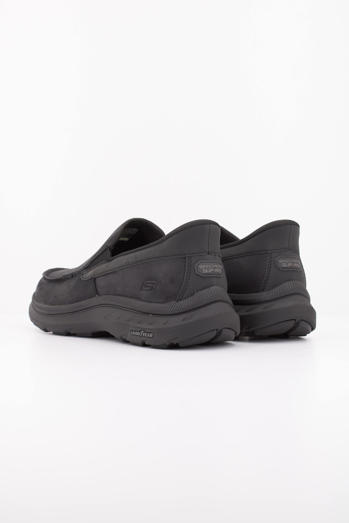 SKECHERS S POLLARD OSGOOD en color NEGRO  (4)