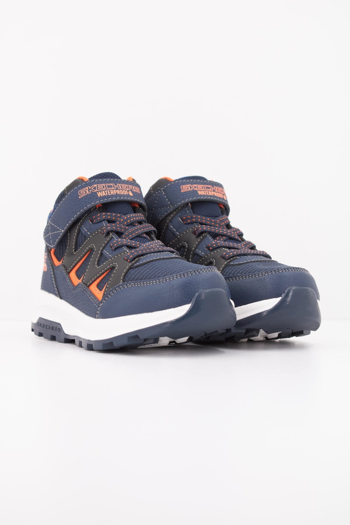 SKECHERS  en color AZUL  (2)