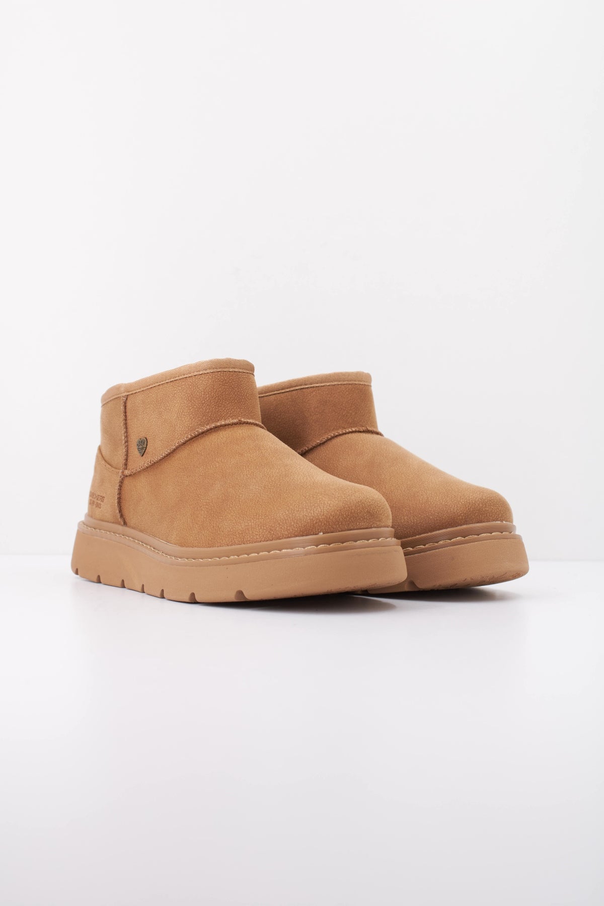 SKECHERS S KEEPSAKES LITE SLEEK en color MARRON CLARO  (2)