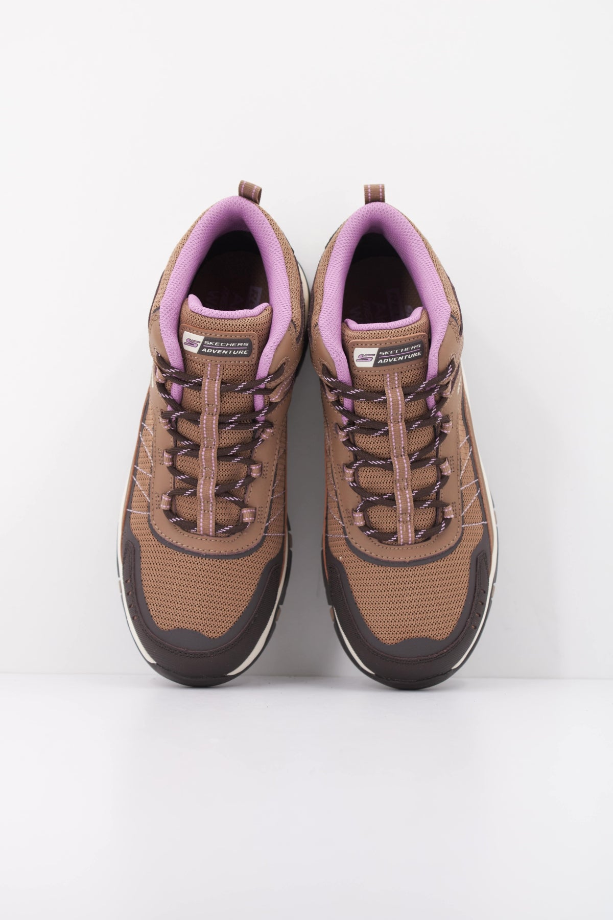 SKECHERS S TREGO en color MARRON  (3)
