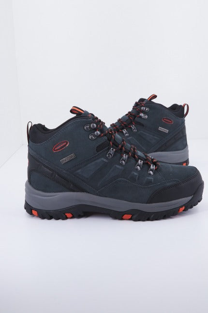 SKECHERS RELMENT- PELMO en color GRIS  (2)