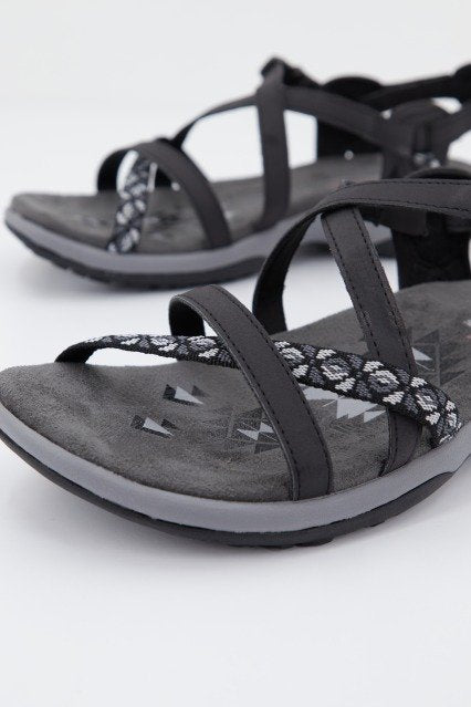 SKECHERS REGGAE SLIM VACAY en color NEGRO  (2)