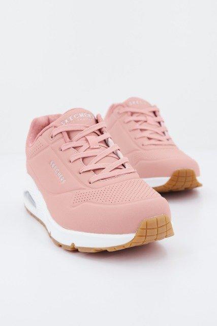 SKECHERS UNO STAND ON AIR en color ROSA  (2)