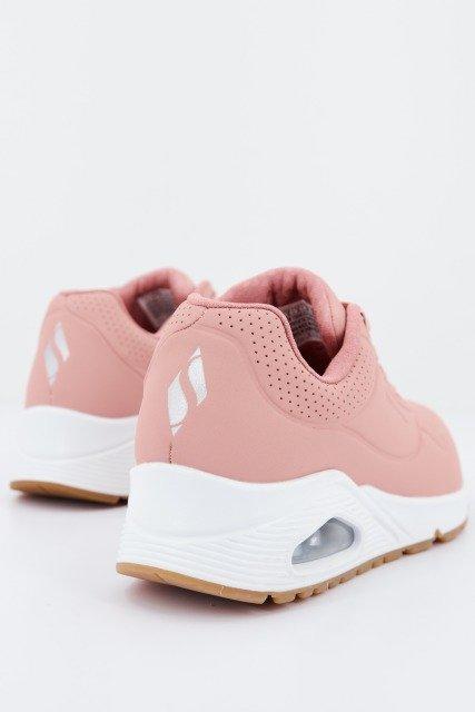 SKECHERS UNO STAND ON AIR en color ROSA  (3)