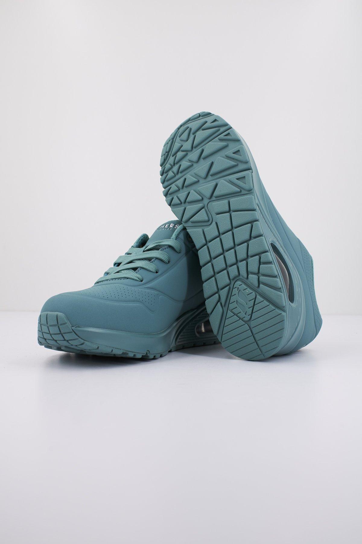 SKECHERS UNO STAND ON AIR en color VERDE  (4)