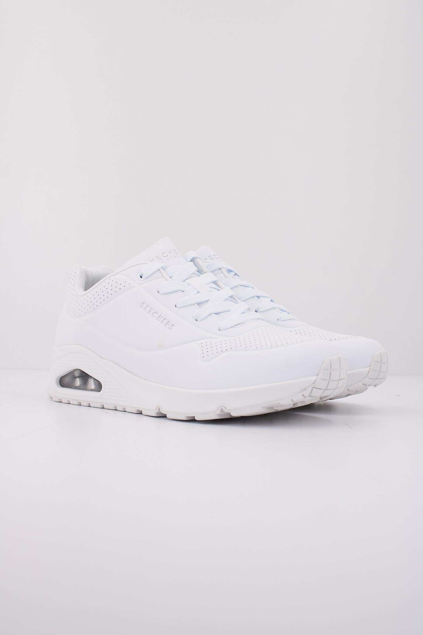 SKECHERS UNO STAND ON AIR en color BLANCO  (2)