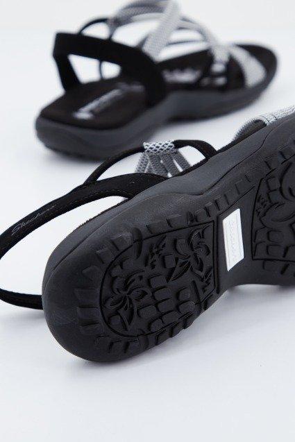 SKECHERS REGGAE SLIM en color NEGRO  (4)