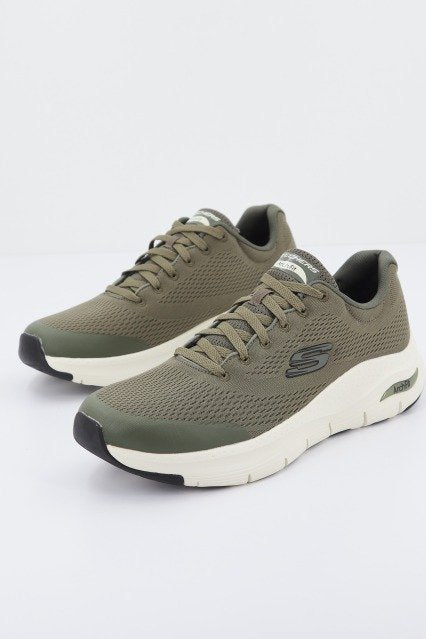 SKECHERS ARCH FIT en color VERDE  (2)