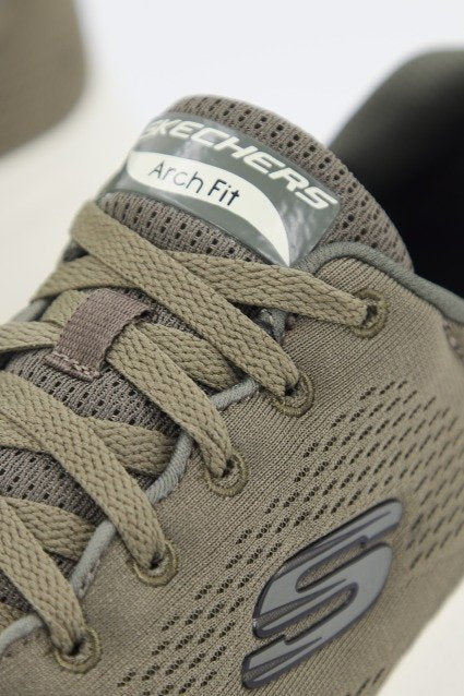 SKECHERS ARCH FIT en color VERDE  (4)
