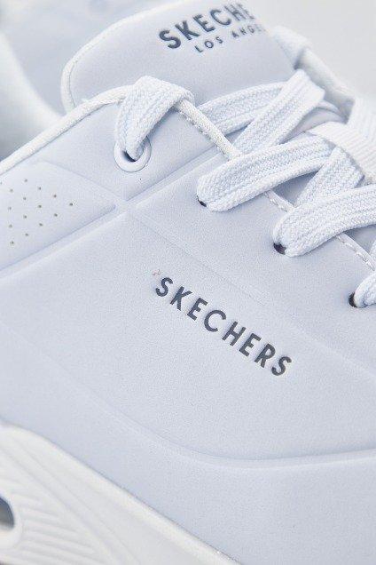 SKECHERS UNO STAND ON AIR en color BLANCO  (3)