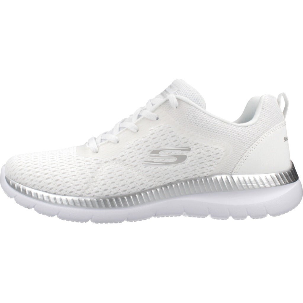 SKECHERS BOUNTIFUL QUICK PATH en color BLANCO  (2)