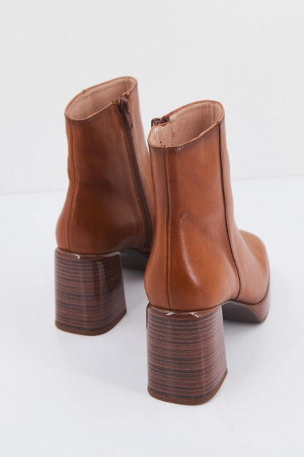 HISPANITAS SOHO I en color MARRON  (3)