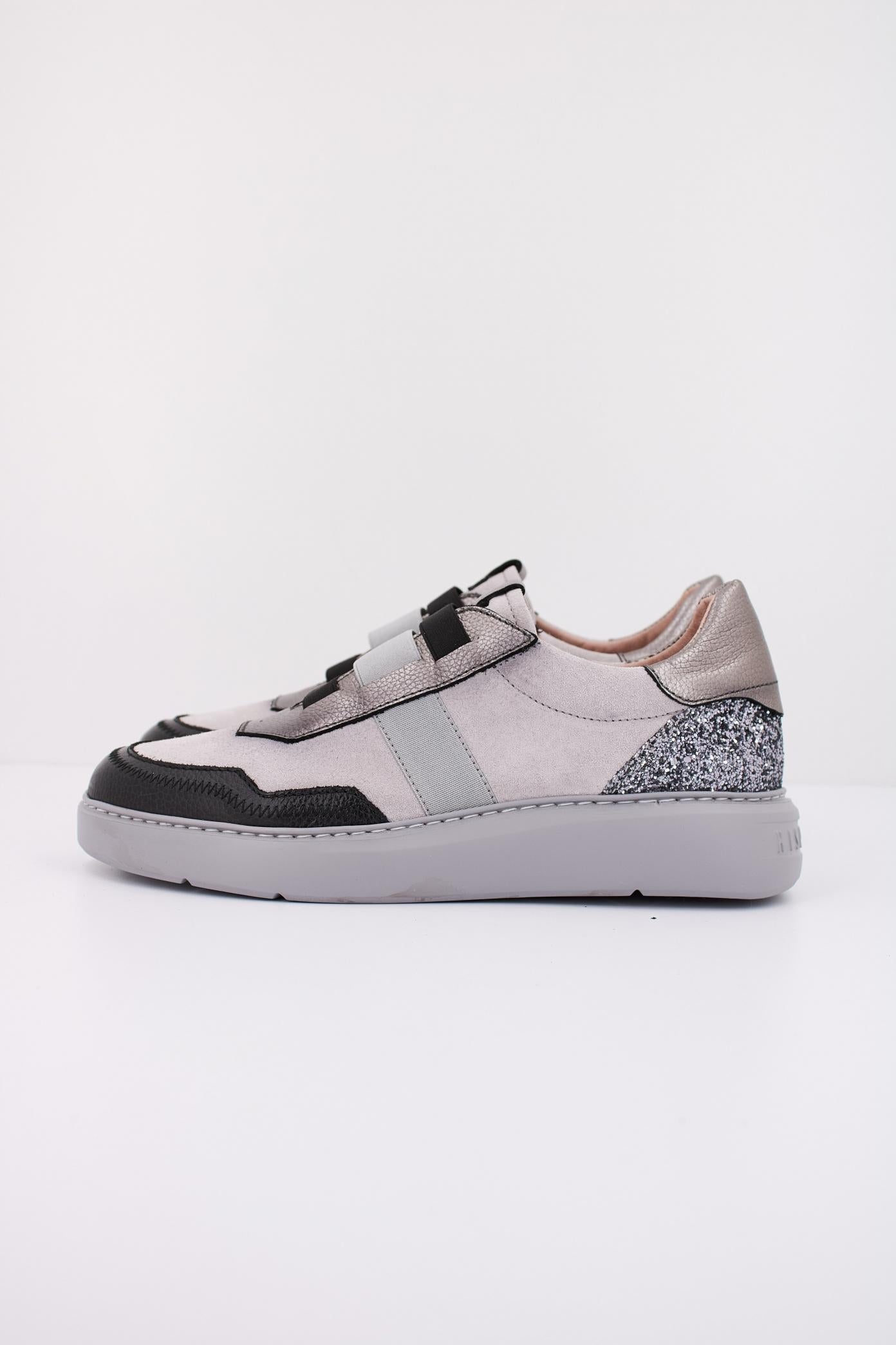 HISPANITAS CHI en color GRIS  (1)