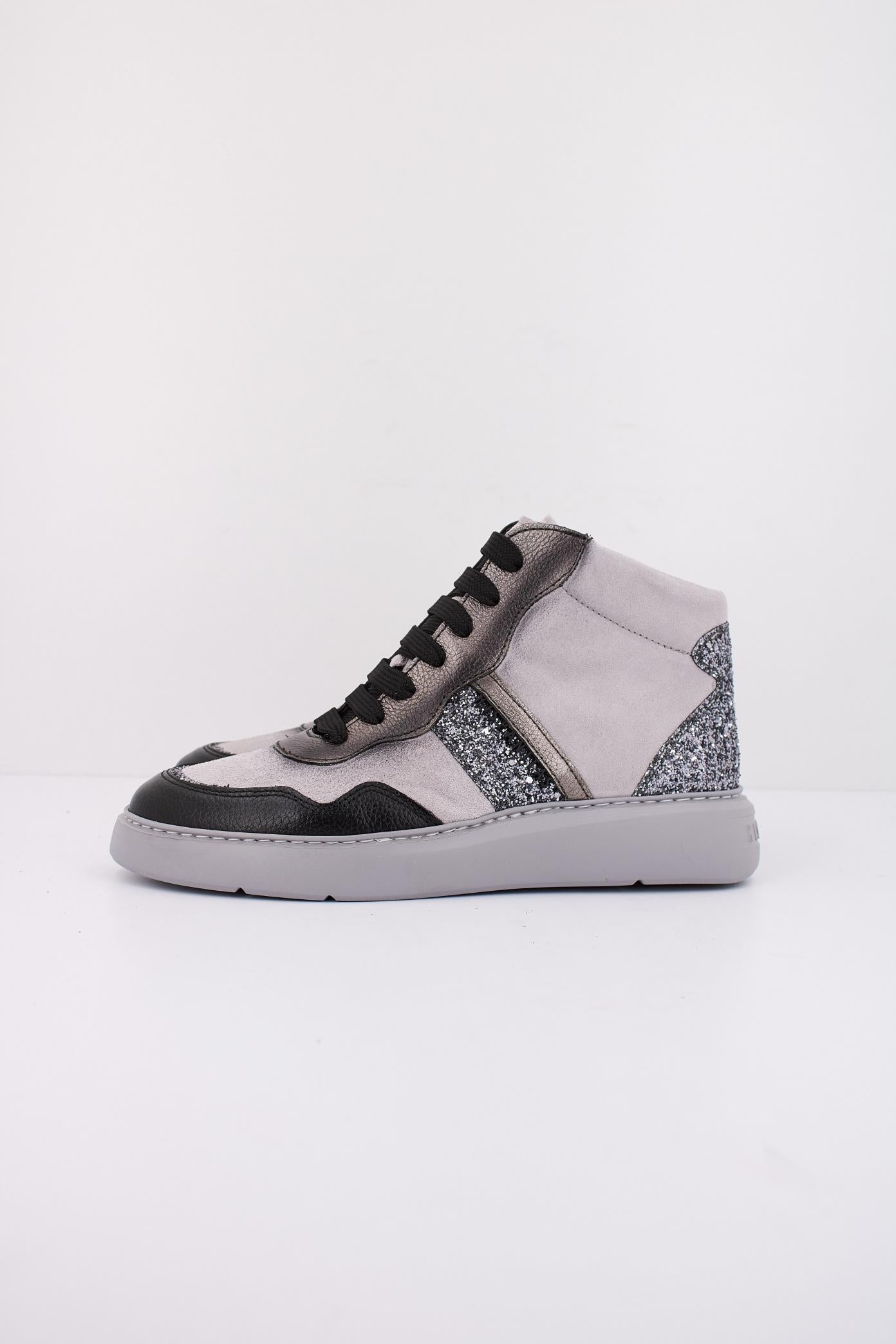 HISPANITAS CHI en color GRIS  (1)