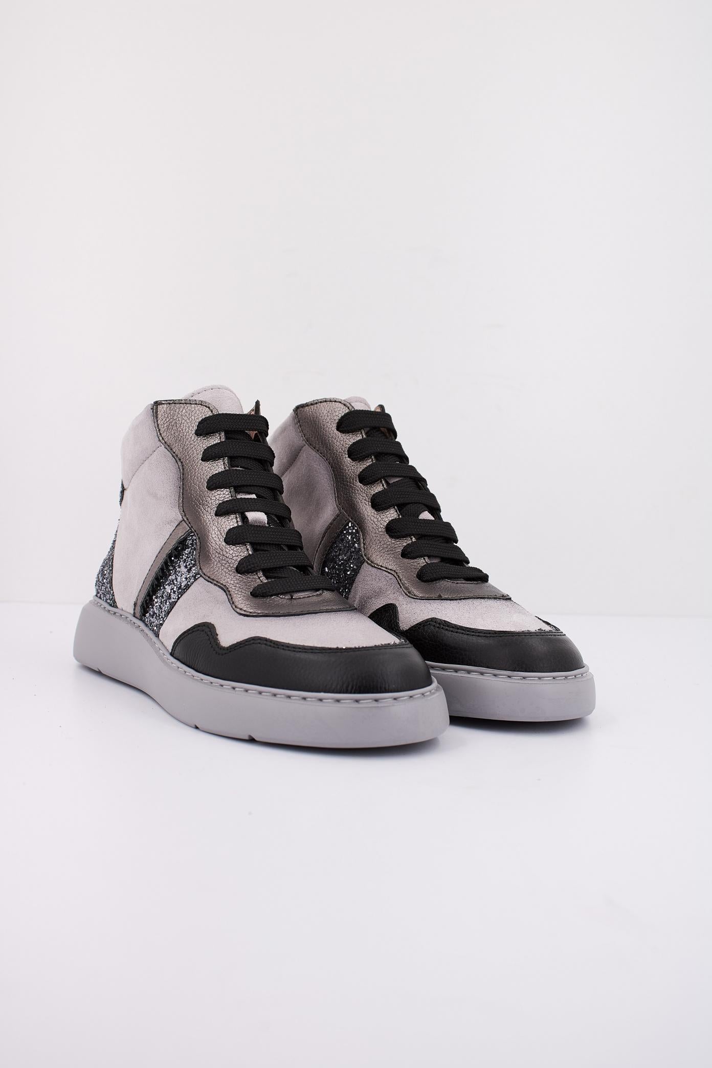 HISPANITAS CHI en color GRIS  (2)