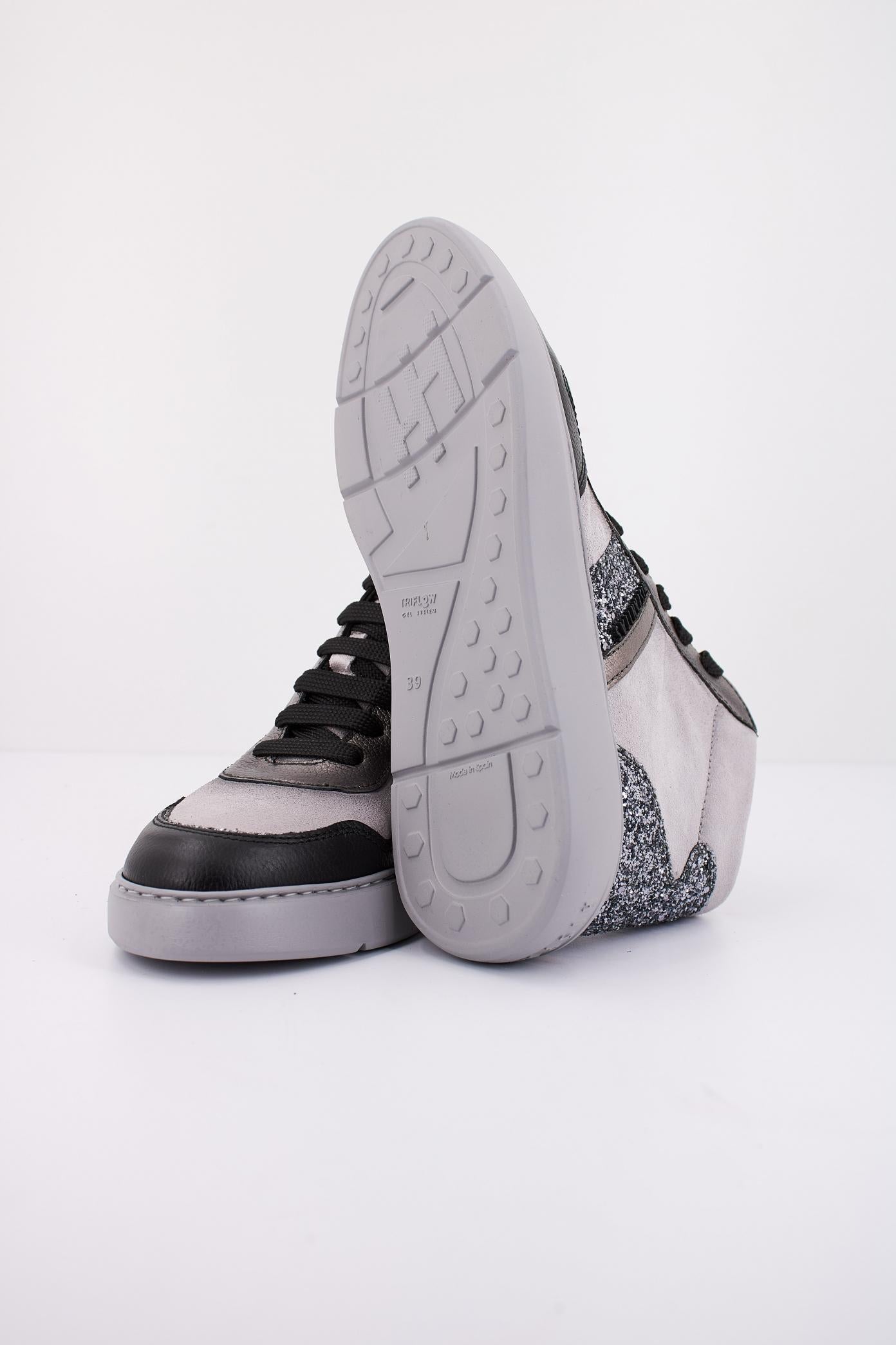 HISPANITAS CHI en color GRIS  (5)
