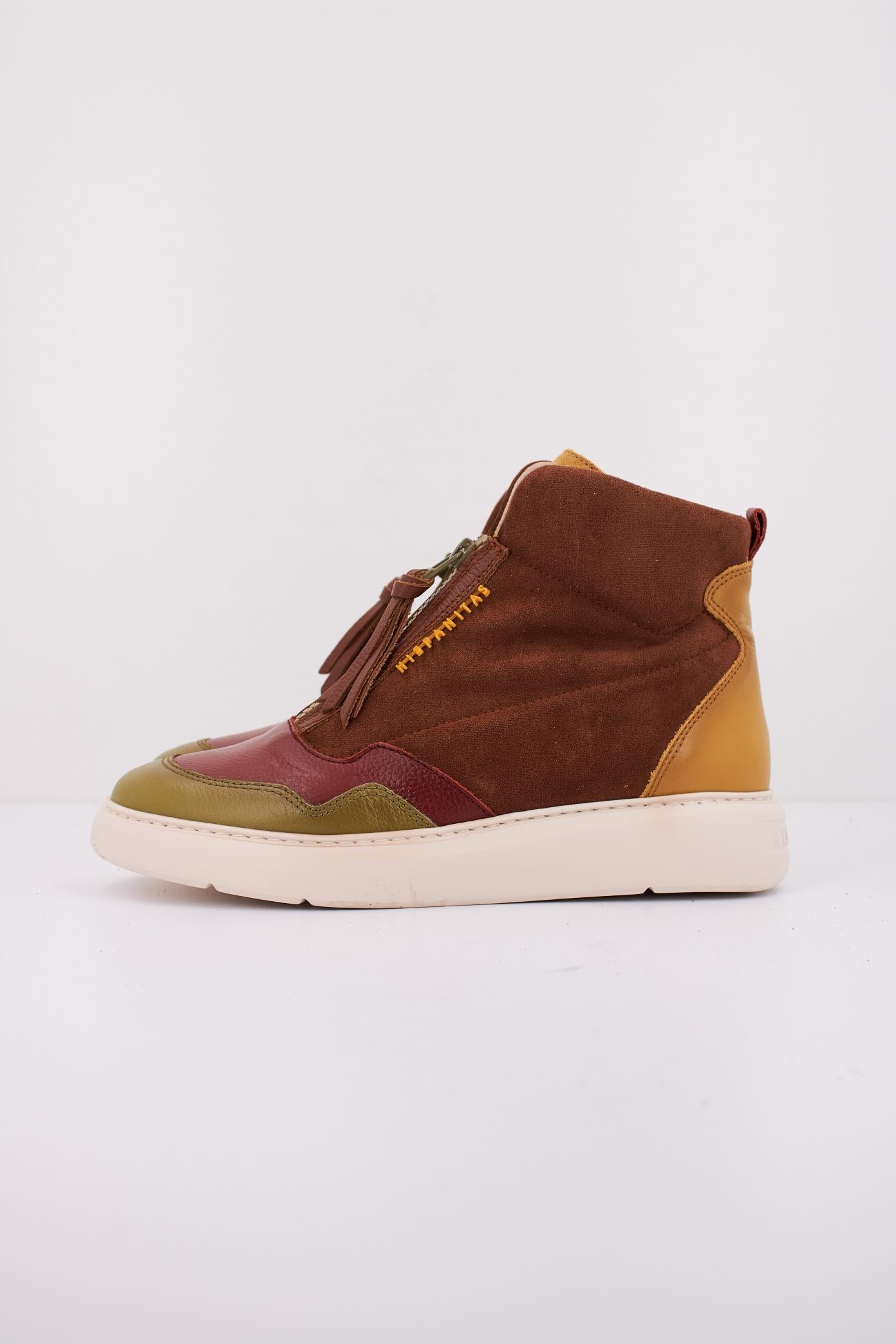 HISPANITAS CHI  en color MARRON  (1)