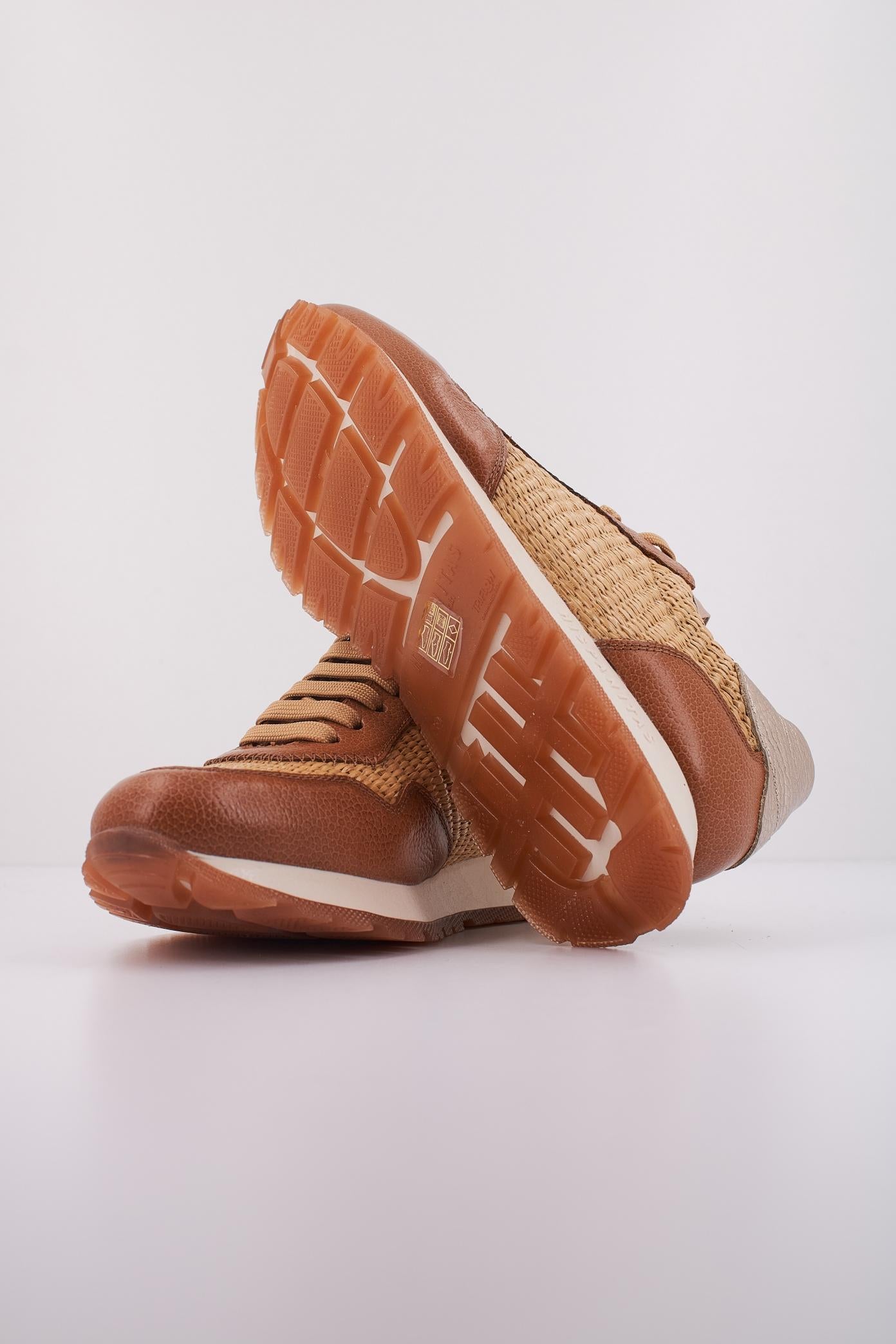 HISPANITAS RHV  en color MARRON  (5)