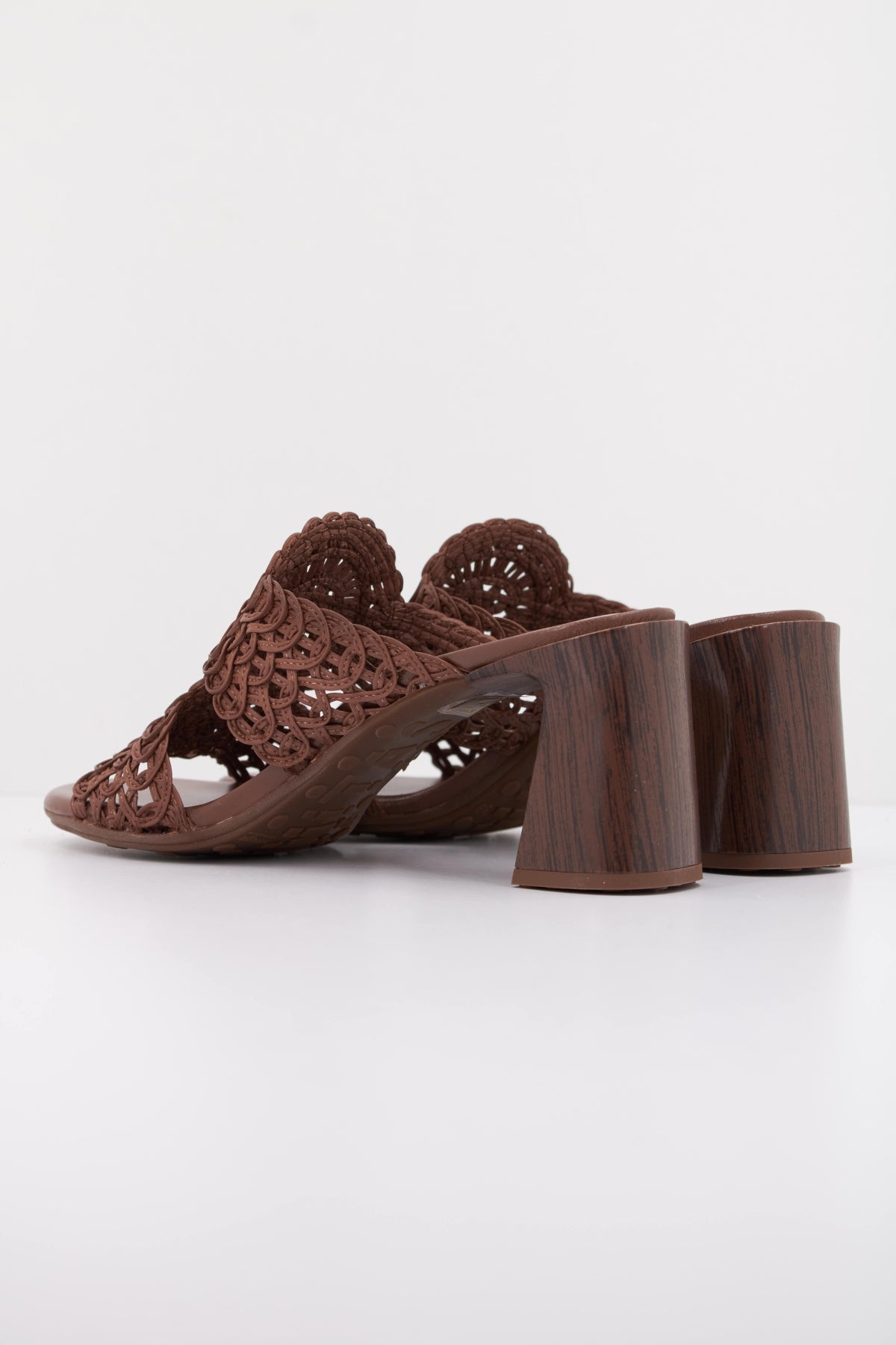 HISPANITAS HV en color MARRON  (4)