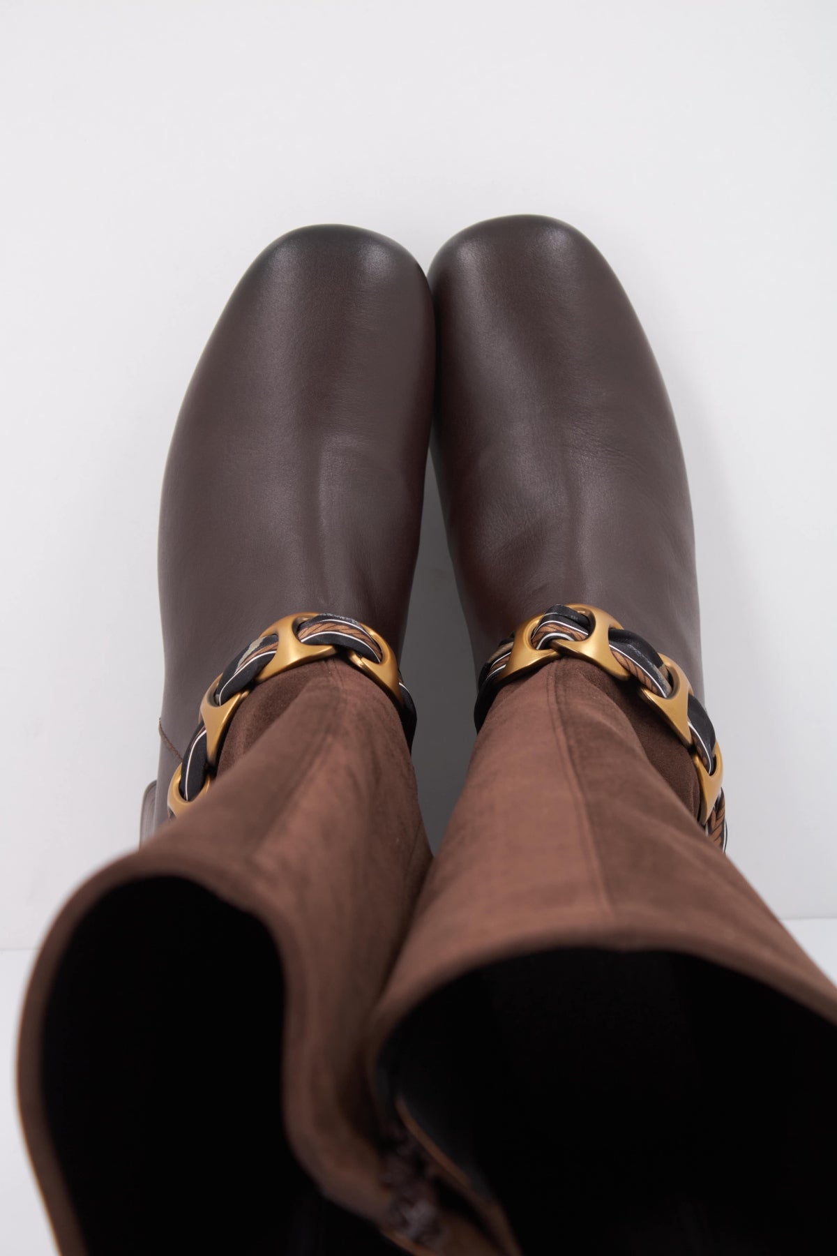 HISPANITAS HI VARSOVIA en color MARRON  (3)