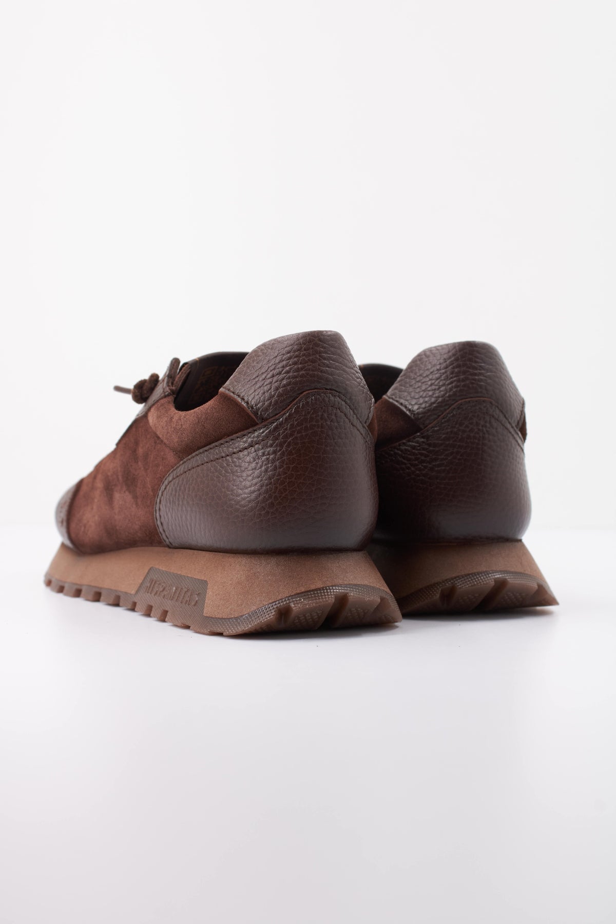 HISPANITAS HI OREGON en color MARRON  (4)